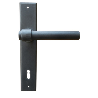 Kovaná kľučka na dvere model 1830