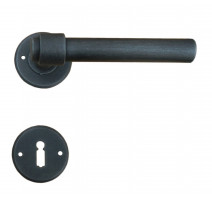Kovaná kľučka ke dverim model 1833